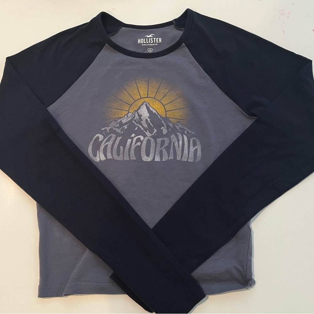 Hollister long sleeve top with California graphic and sun on the front